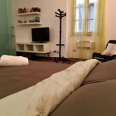 Casa Volta Apartment Como
